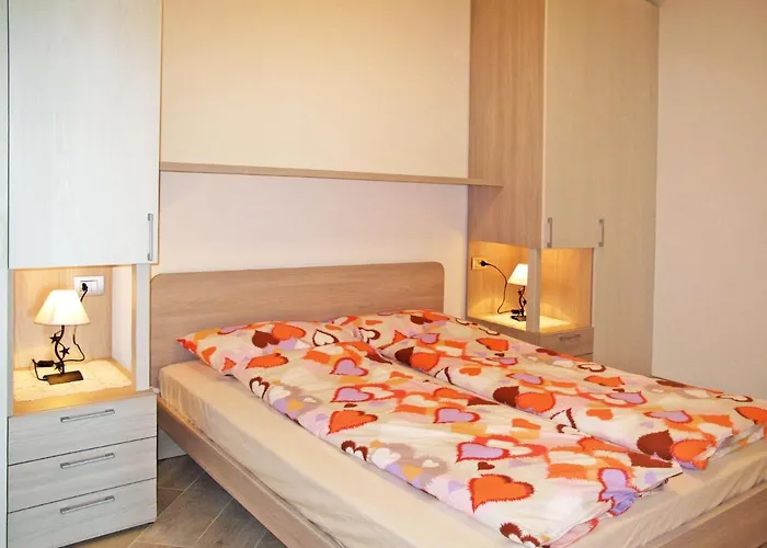 דירה Casa Margherita-2 By Interhome גראבדונה